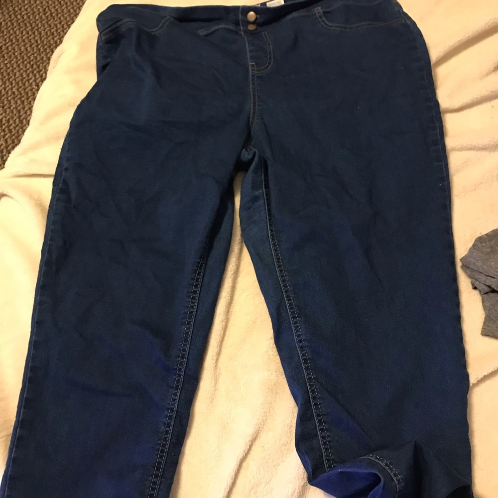 16-18W CAPRI JEANS